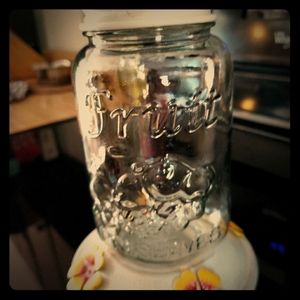 Glass Hummingbird feeder